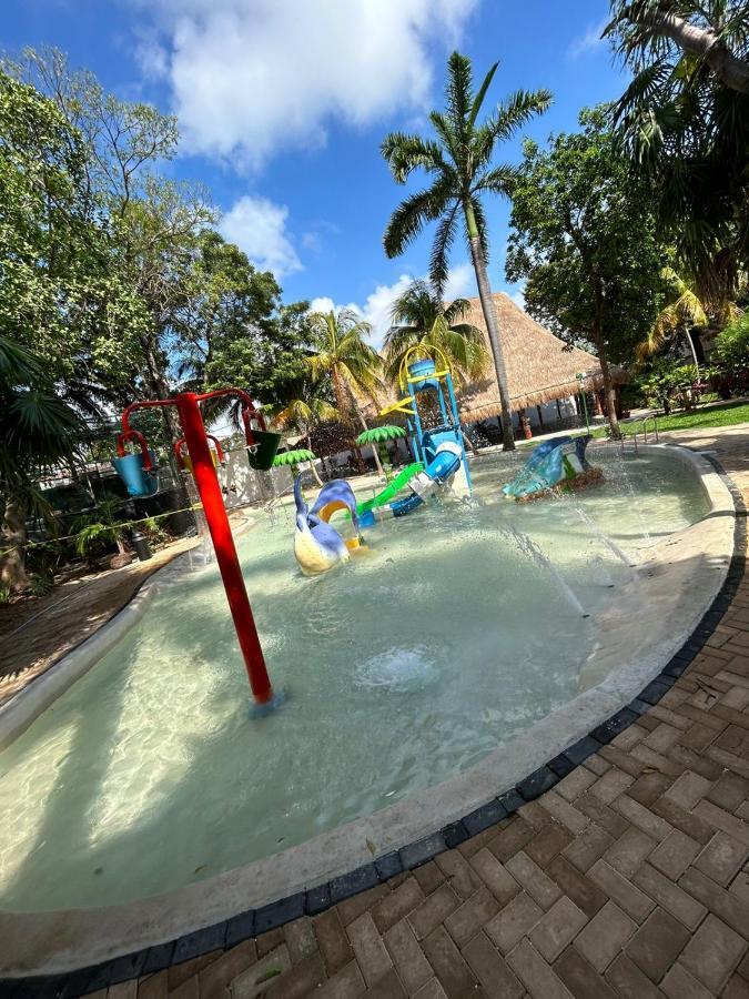 Hotel Plaza Caribe Cancún Buitenkant foto