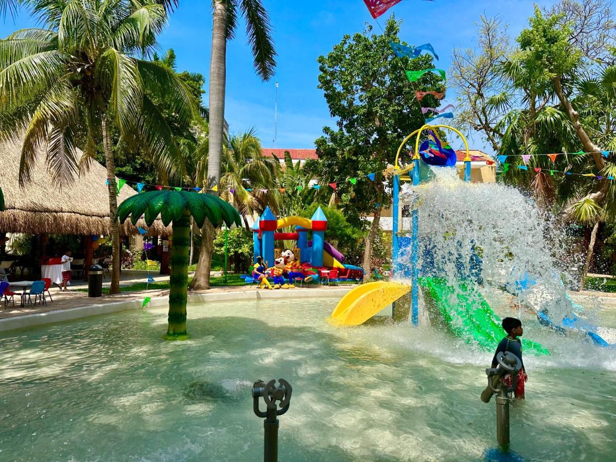 Hotel Plaza Caribe Cancún Buitenkant foto