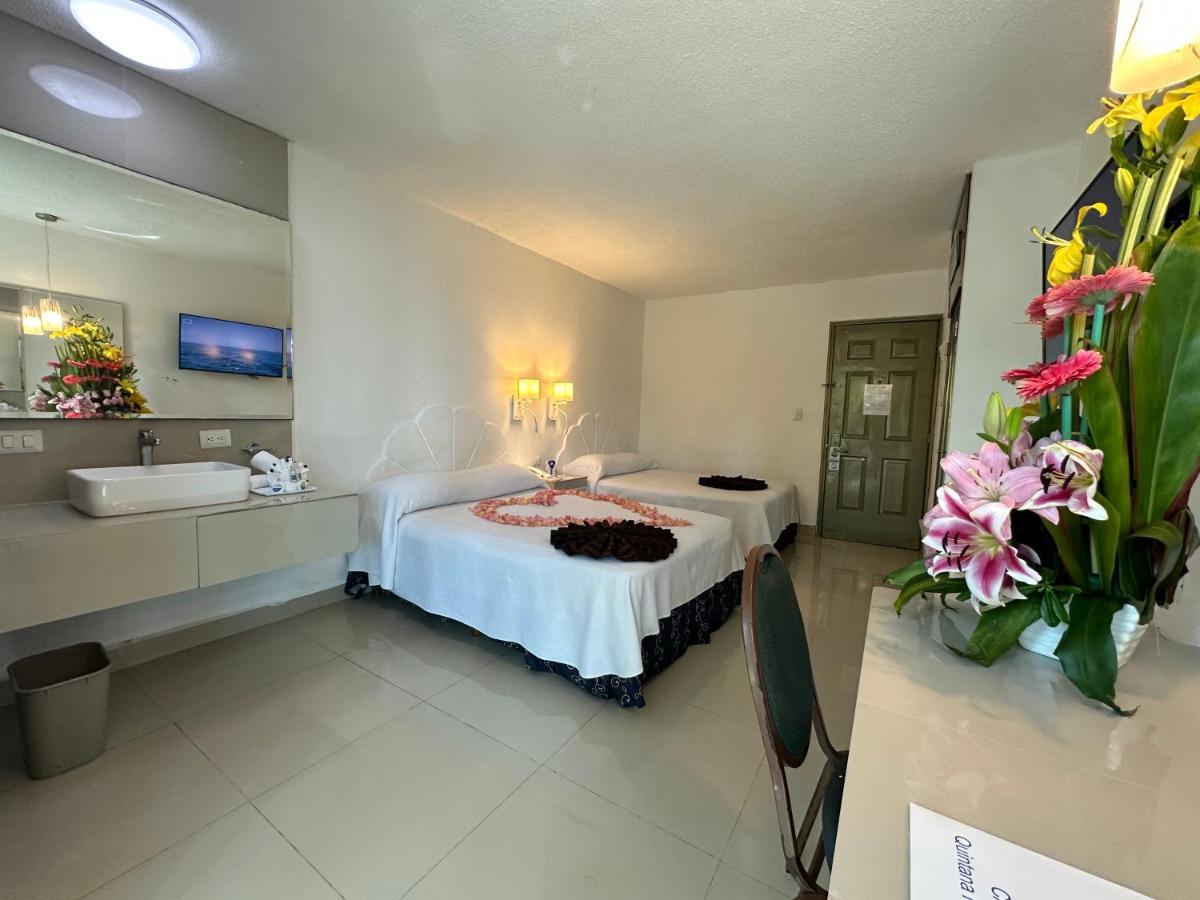 Hotel Plaza Caribe Cancún Buitenkant foto