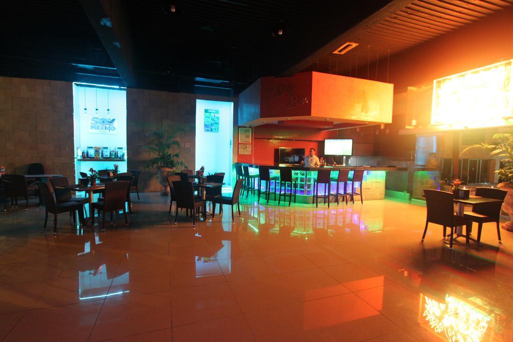 Hotel Plaza Caribe Cancún Buitenkant foto