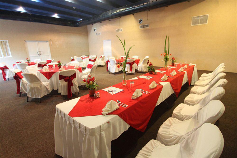 Hotel Plaza Caribe Cancún Buitenkant foto